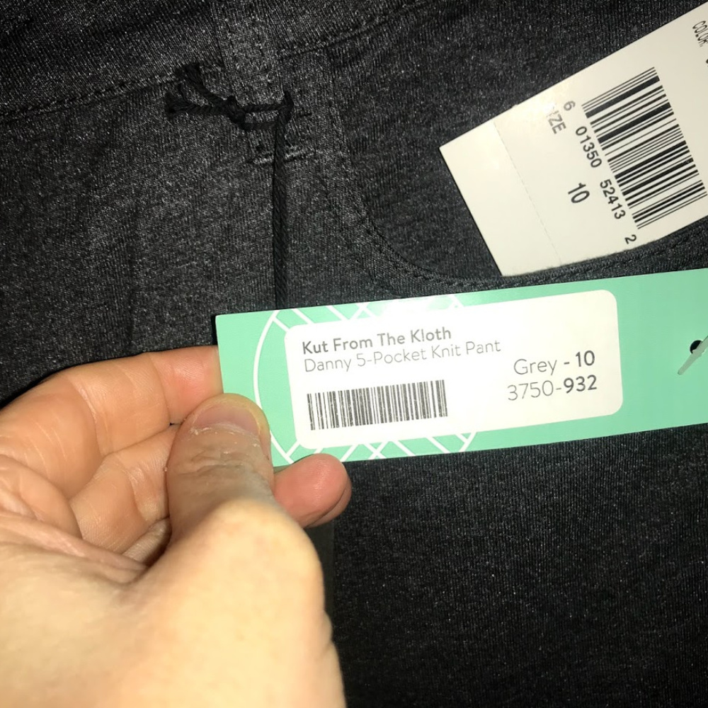 Kut from the Kloth Jennifer Knit Pant, Charcoal - Picture 3 of 3